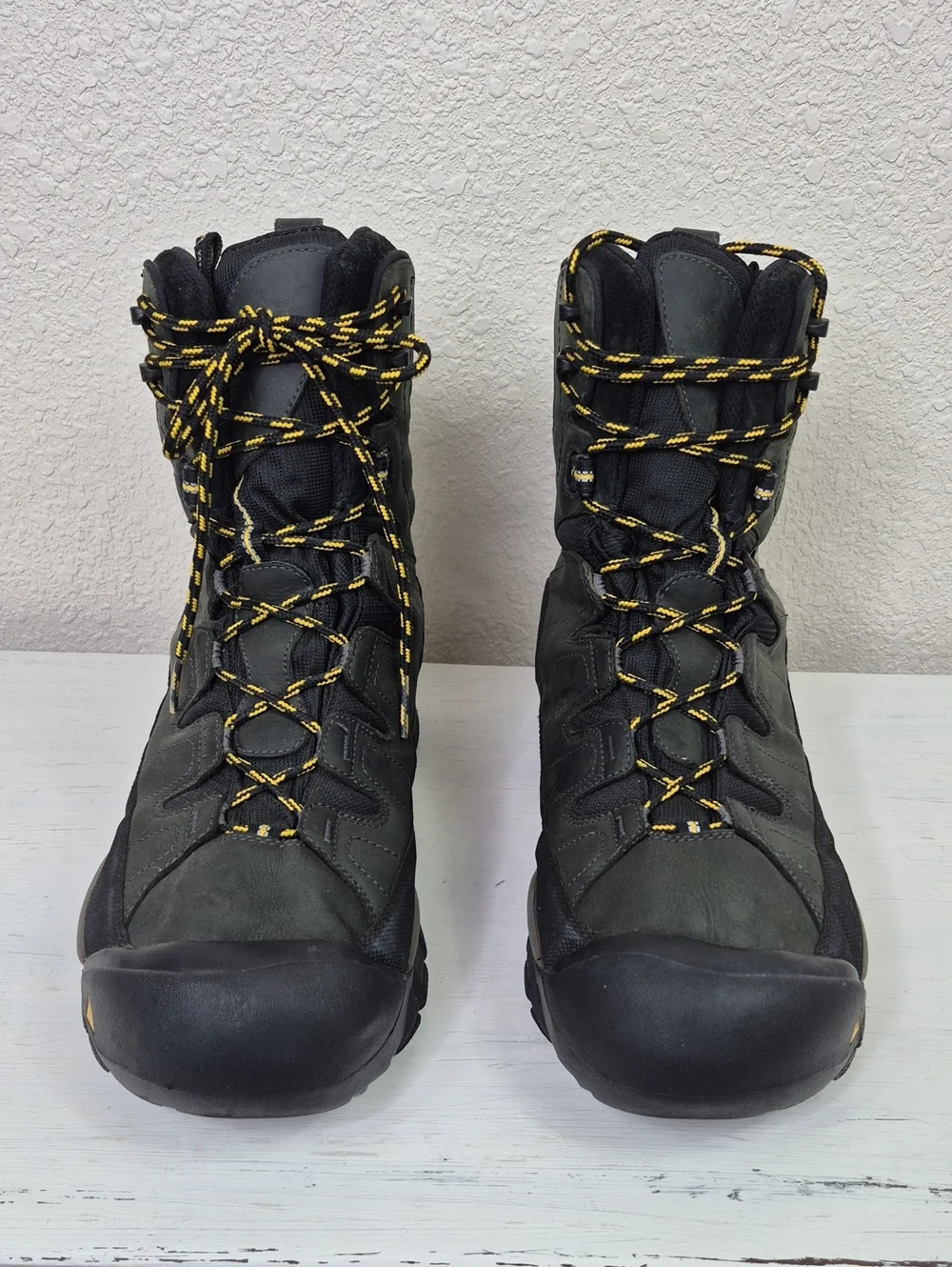 Keen Men's Dry Summit Country Insulated Winter Boots Size 14 Black / Grey